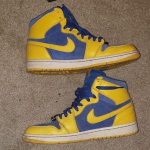 Air Jordan 1s laney